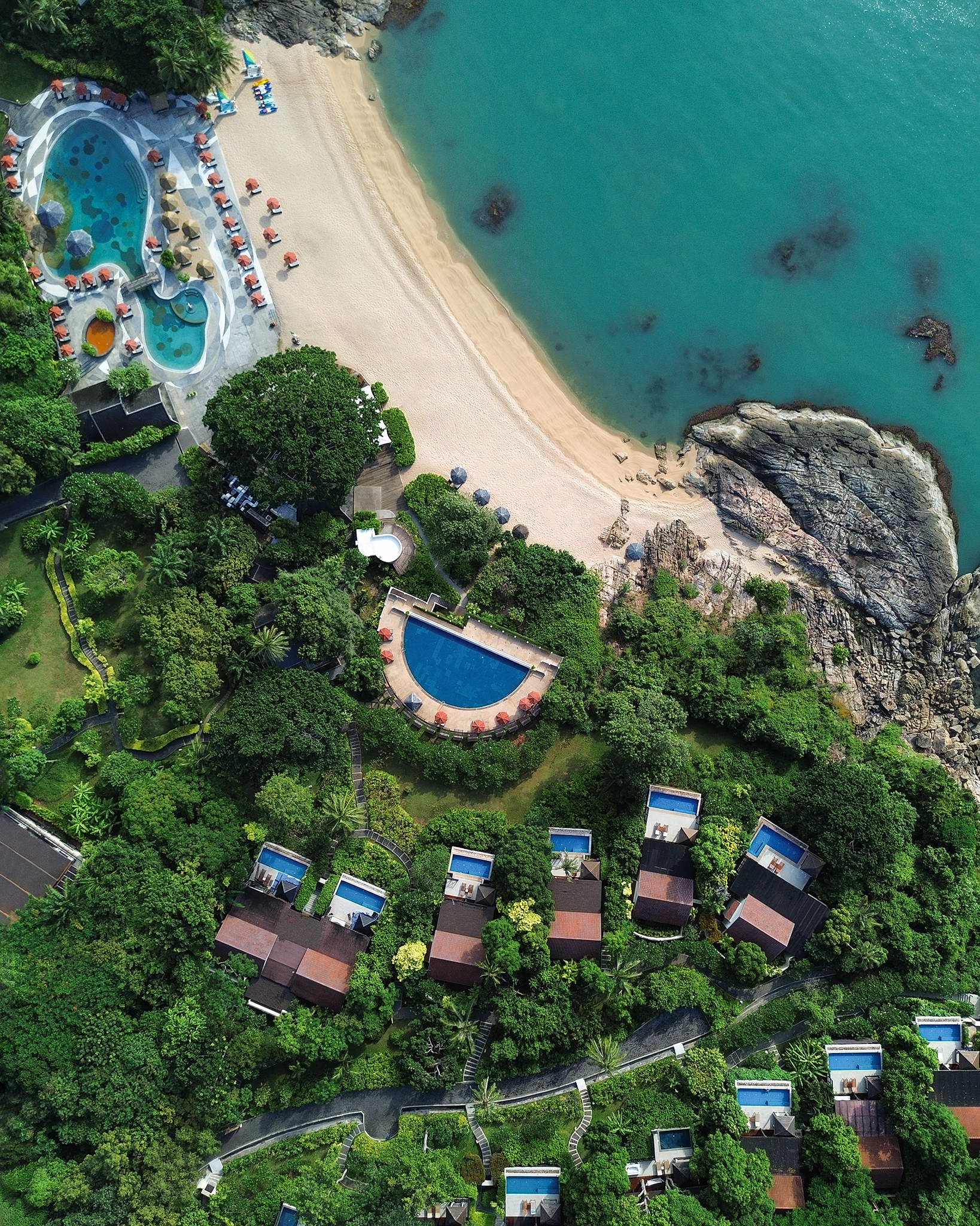 Aerial View of Garrya Tongsai Bay Samui Beachfront Resort Aerial view of Garrya Tongsai Bay Samui beachfront resort in Koh Samui, Thailand